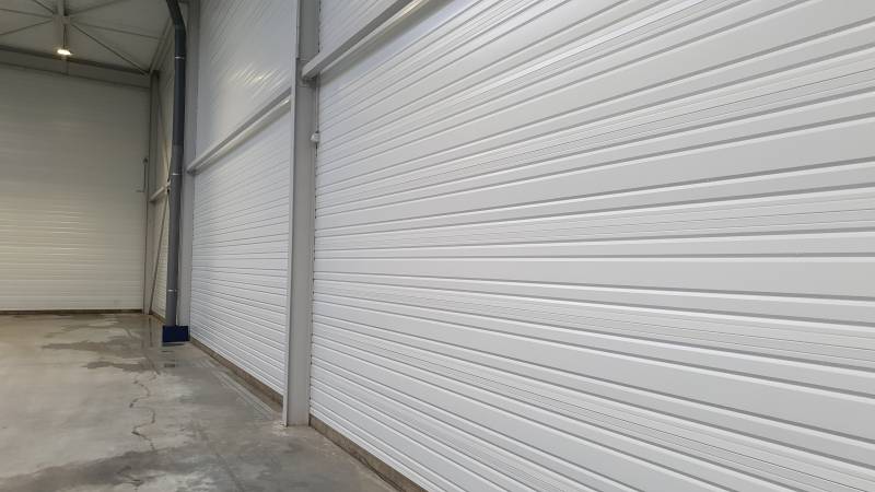 Nettoyage de bardage extérieur et intérieur d'une Extension de Hall industriel à Haguenau